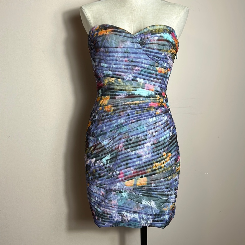 BCBGMAXAZRIA Kameron STRAPLESS Colorful Bodycon Mini Strapless DRESS Size: 6
